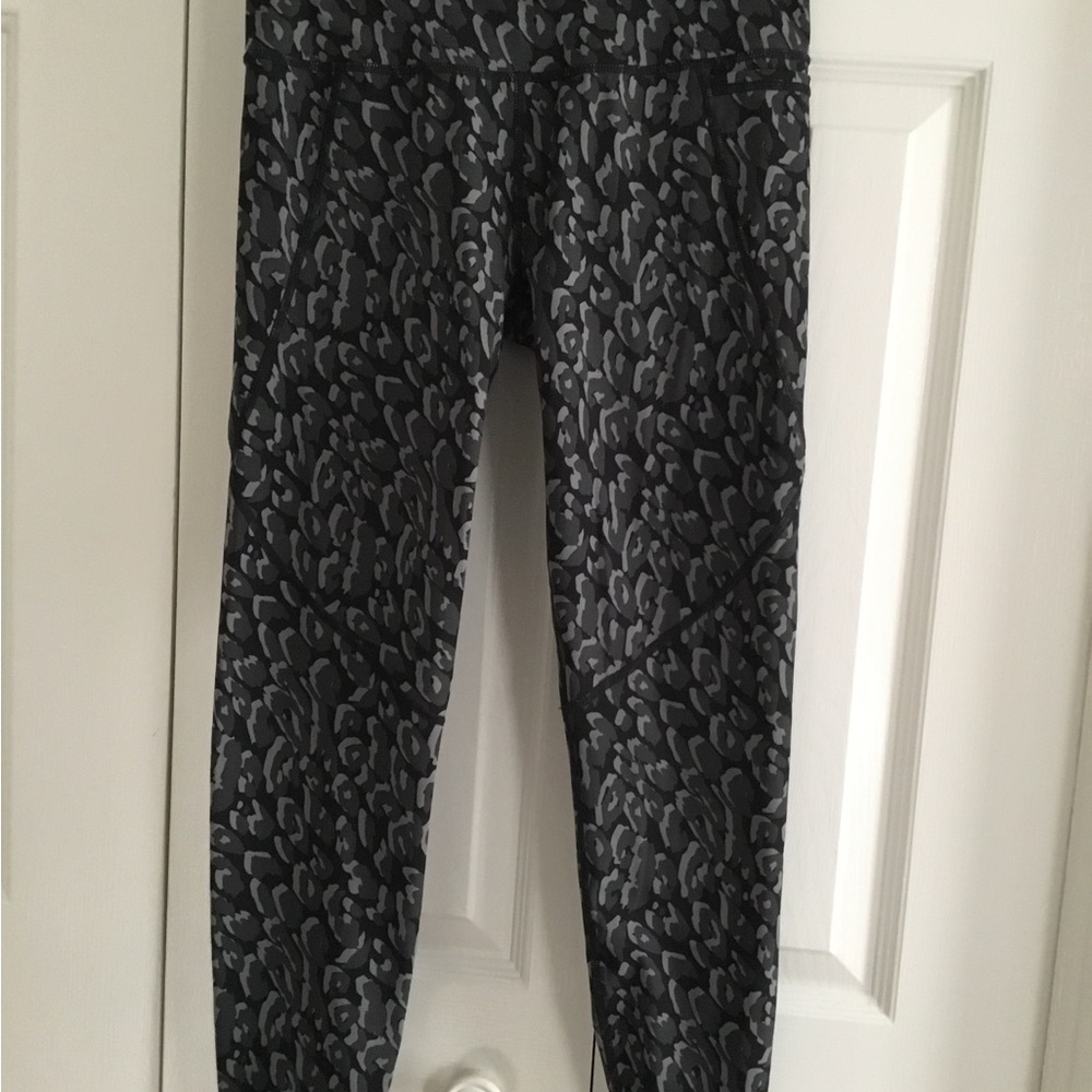 Reduced. Sweaty Betty Athletic Leggings